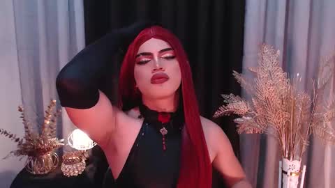 Snapshot of shanex01 chatting on December 21, 1:07 pm Shane X online show from December 21, 1:07 pm