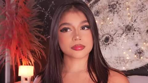 ShaniaDaniels online show from December 18, 9:54 pm