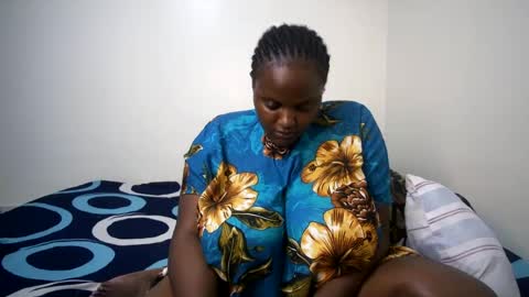 shanny_123 online show from July 6, 12:13 pm