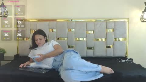 shantall 05 online show from January 13, 7:41 pm