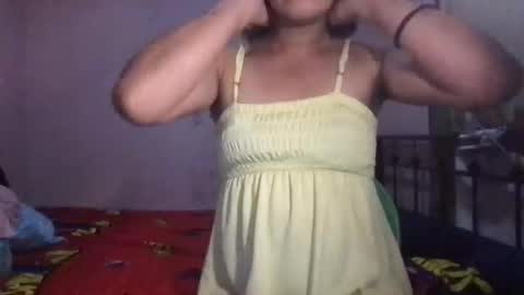 Snapshot of shantallee chatting on February 11, 8:26 am shantallee online show from February 11, 8:26 am