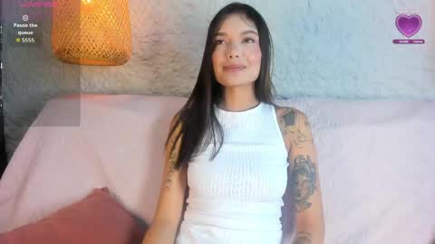 shantallvegga1 online show from June 3, 12:08 pm