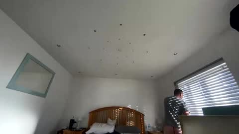 Sharksboy online show from January 2, 1:51 pm