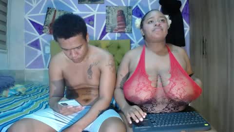 sharonx_morex online show from May 24, 2:38 am
