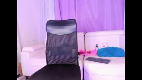    online show from March 27, 2:06 pm