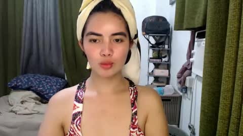 shasha online show from March 13, 3:29 pm