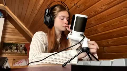 Maria online show from May 25, 5:13 am