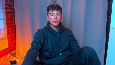 Shawn online show from January 7, 11:45 am