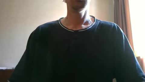 Roger online show from April 8, 8:47 am