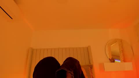 shelynna_azzul online show from March 21, 7:50 pm