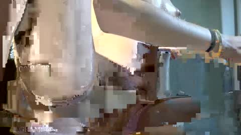  In instagram shena nomy online show from April 7, 2:56 am