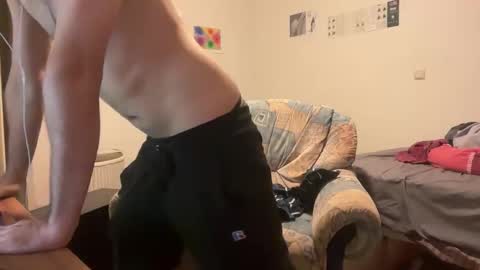 shenjungle1 online show from September 24, 6:55 pm