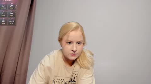 sher  online show from December 11, 3:47 pm