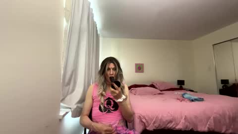 sherrisqs00 online show from April 30, 8:37 pm