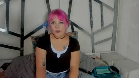 sherry_boomm online show from April 4, 8:39 pm