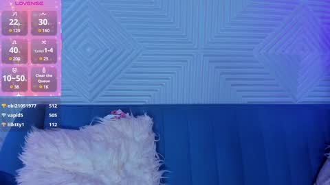 Snapshot of sherydan_love chatting on January 29, 6:43 am mia online show from January 29, 6:43 am