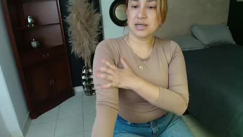sheryl_jones online show from May 15, 1:07 pm