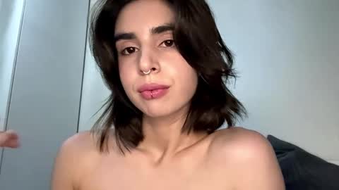 Amy online show from May 24, 12:43 pm
