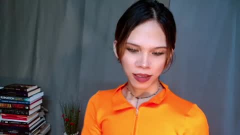 Lana But you can spell it backwards online show from May 12, 8:28 pm