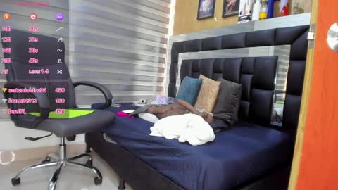 sheyla__ebony online show from April 9, 10:37 pm