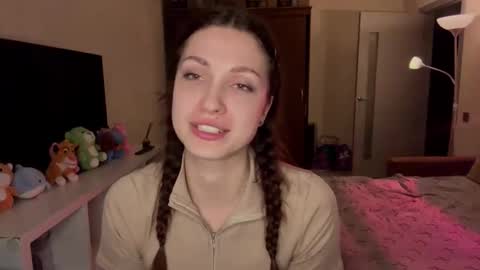 Sheila online show from March 13, 8:26 pm