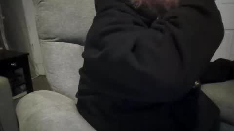 Snapshot of shifty885 chatting on February 18, 12:50 am shifty885 online show from February 18, 12:50 am