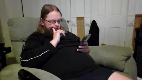 Snapshot of shifty885 chatting on February 20, 11:38 pm shifty885 online show from February 20, 11:38 pm