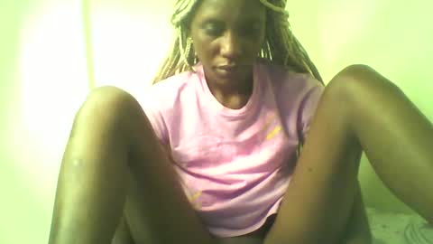 detiefmagdalina2026 online show from May 18, 3:46 am