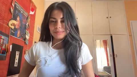 Karin online show from April 24, 8:28 am