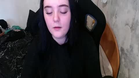 Snapshot of show_for_you chatting on May 3, 3:40 pm show_for_you online show from May 3, 3:40 pm