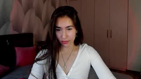 Mika online show from December 21, 3:24 am