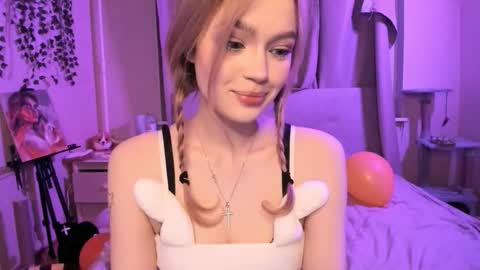 Megan 3 online show from February 28, 9:49 pm