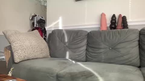 shy_one_cam online show from December 15, 2:32 pm