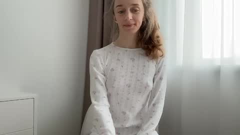 Snapshot of shy_schoolgirl_ chatting on May 9, 7:02 am shy_schoolgirl_ online show from May 9, 7:02 am