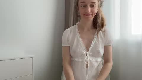 Snapshot of shy_schoolgirl_ chatting on May 29, 12:58 pm shy_schoolgirl_ online show from May 29, 12:58 pm