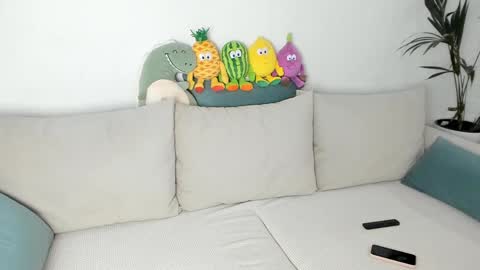 Anna online show from December 4, 9:29 am