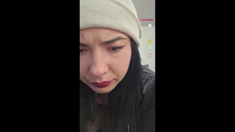shychubbybeotch online show from October 28, 10:30 am
