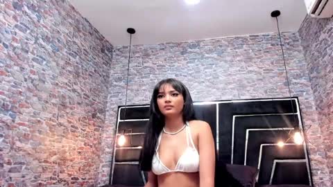 ELENA  online show from May 16, 7:34 pm