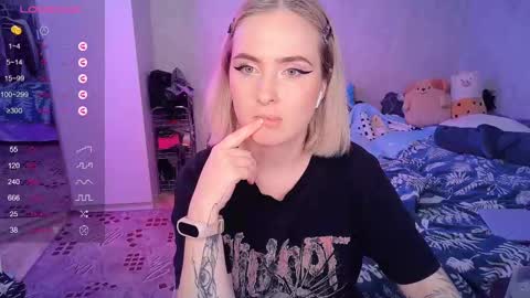 Effie online show from February 9, 10:54 pm