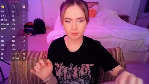 Effie online show from February 24, 7:41 pm