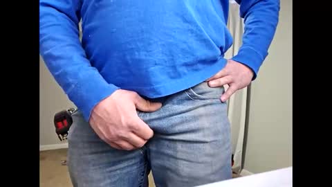 shyguycurious5 online show from January 14, 5:40 pm