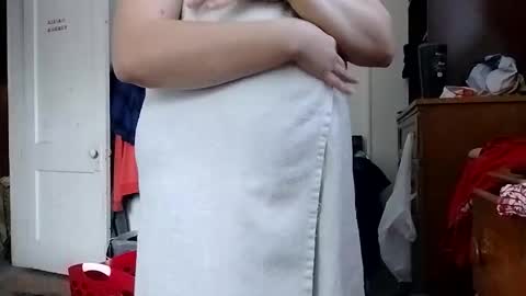 shylee538825 online show from October 13, 3:56 pm