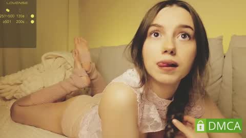 Mary online show from April 29, 4:11 pm