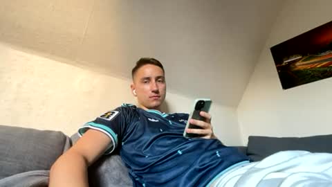 shzviper online show from June 28, 6:03 pm