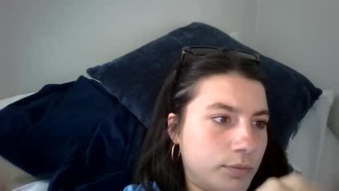 sierranovaa online show from April 16, 7:14 pm