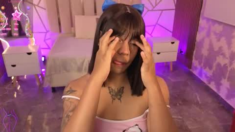 Siiam Tay online show from February 5, 3:00 am