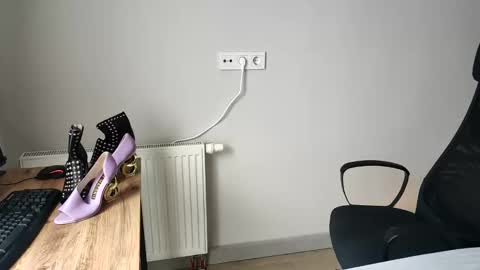 sikerrr12 online show from December 11, 10:03 am