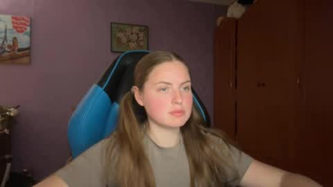 Erica online show from May 10, 6:13 pm