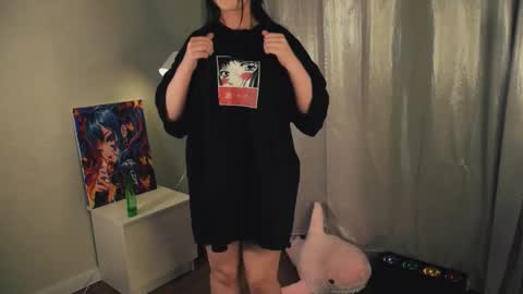 Nixie online show from December 17, 5:08 pm