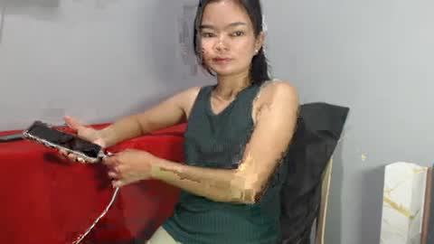 silkykitten_ online show from August 10, 1:20 am